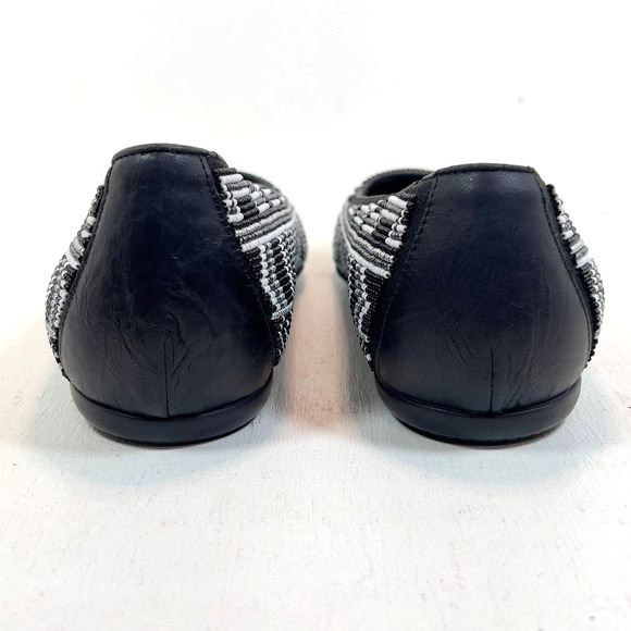 Donald J Pliner Hasin Glass Beaded Ballet Flats Shoe - Black/White/Gray -Women 8 - Picture 4 of 11